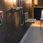 Aide gouvernementale pour douche senior avec MaPrimeAdapt’